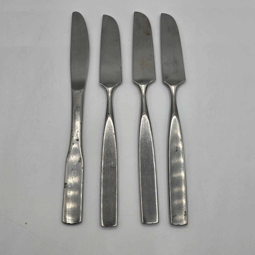 SET OF‎ 4 THE CELLAR & Other STAINLESS STEEL  DINNER PLACE Butter KNIVES JAPAN